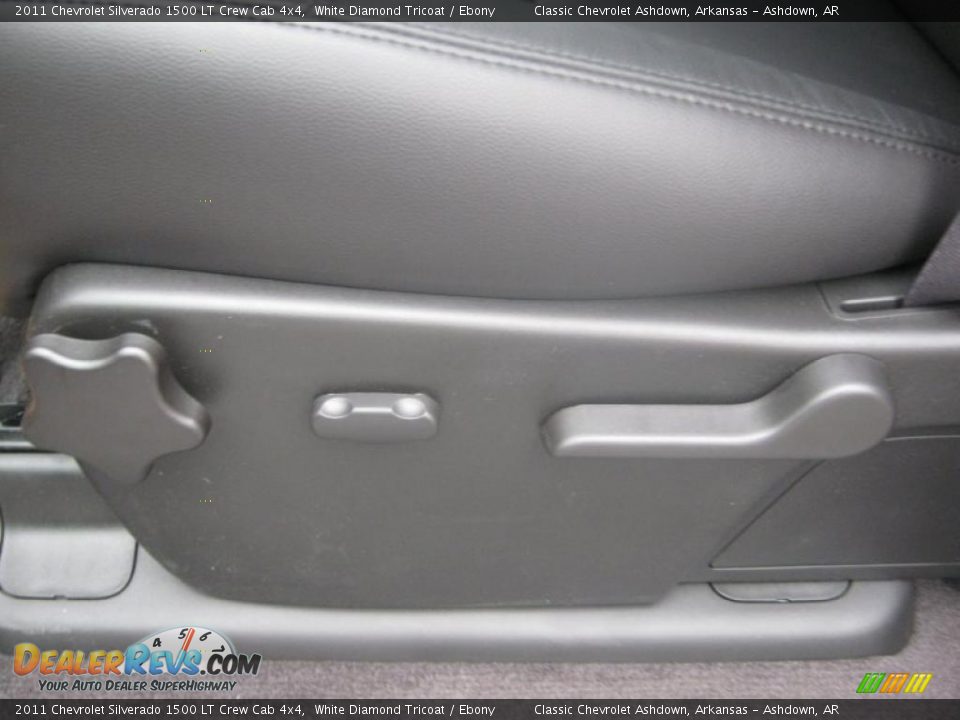 2011 Chevrolet Silverado 1500 LT Crew Cab 4x4 White Diamond Tricoat / Ebony Photo #15