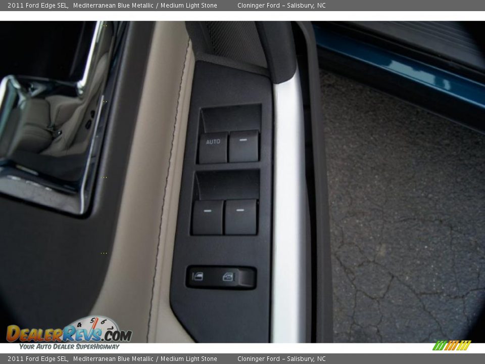 2011 Ford Edge SEL Mediterranean Blue Metallic / Medium Light Stone Photo #24
