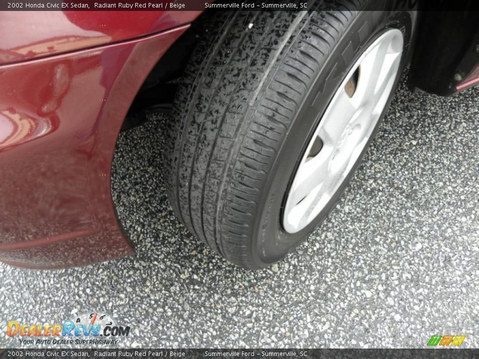 2002 Honda Civic EX Sedan Radiant Ruby Red Pearl / Beige Photo #18
