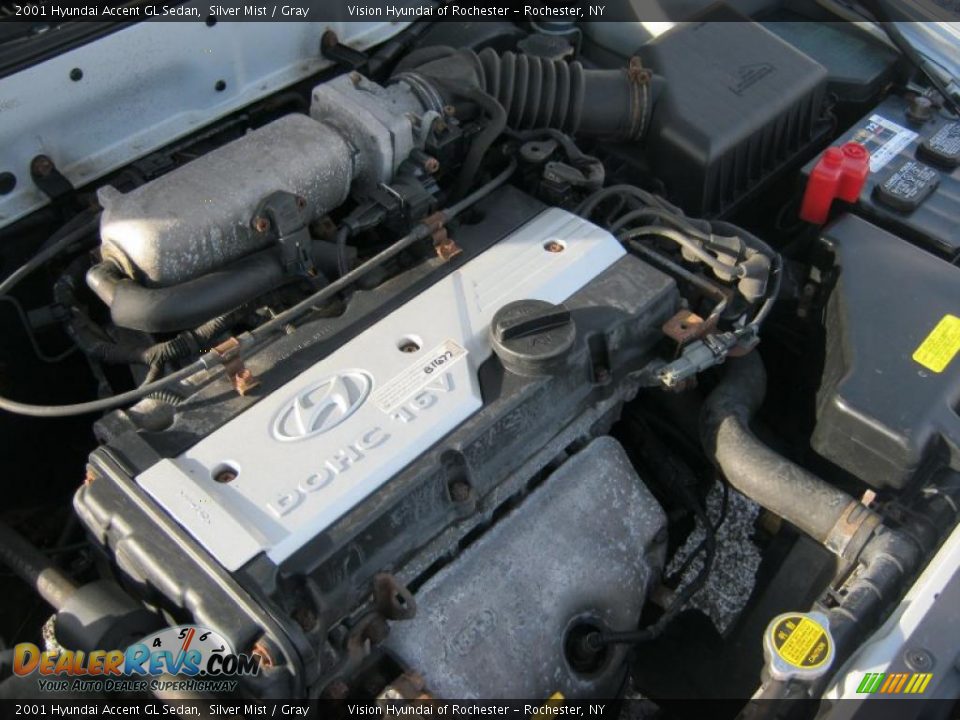 2001 Hyundai Accent GL Sedan Silver Mist / Gray Photo #10