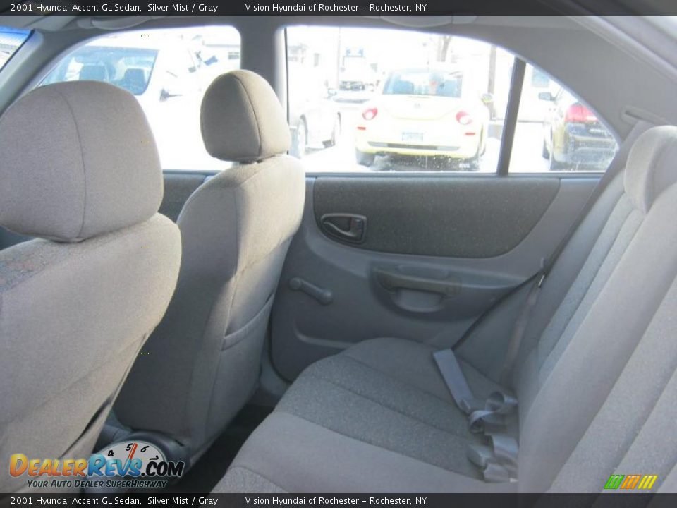 2001 Hyundai Accent GL Sedan Silver Mist / Gray Photo #20