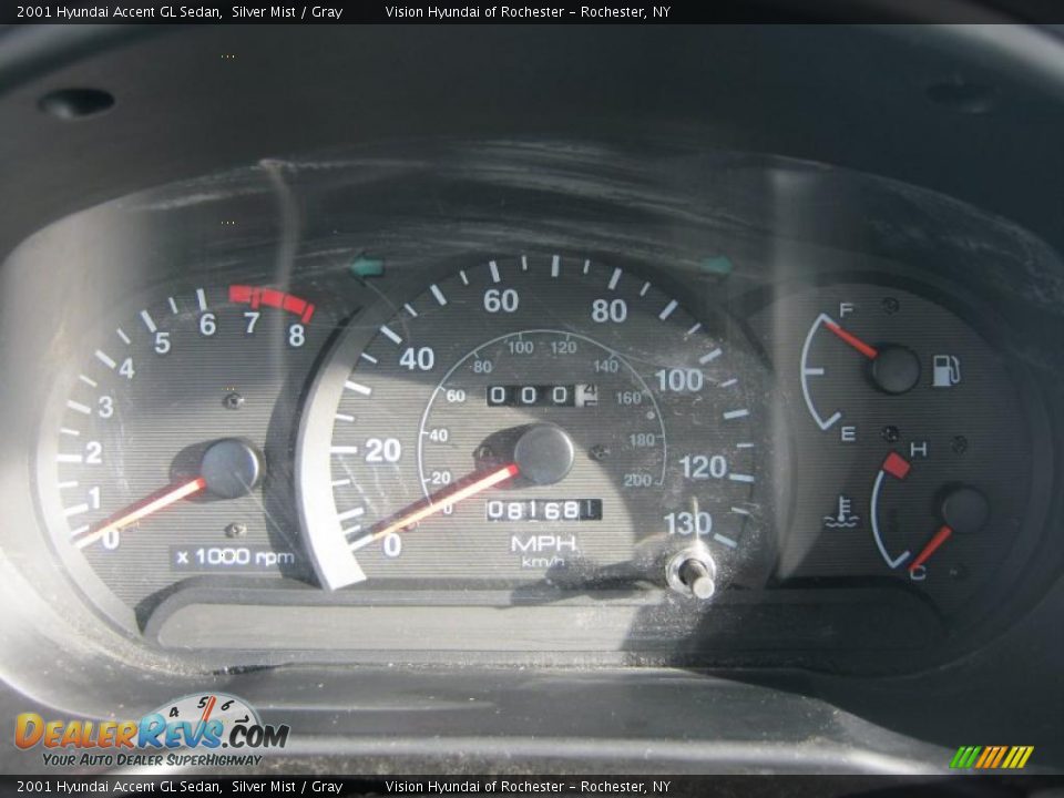 2001 Hyundai Accent GL Sedan Silver Mist / Gray Photo #23