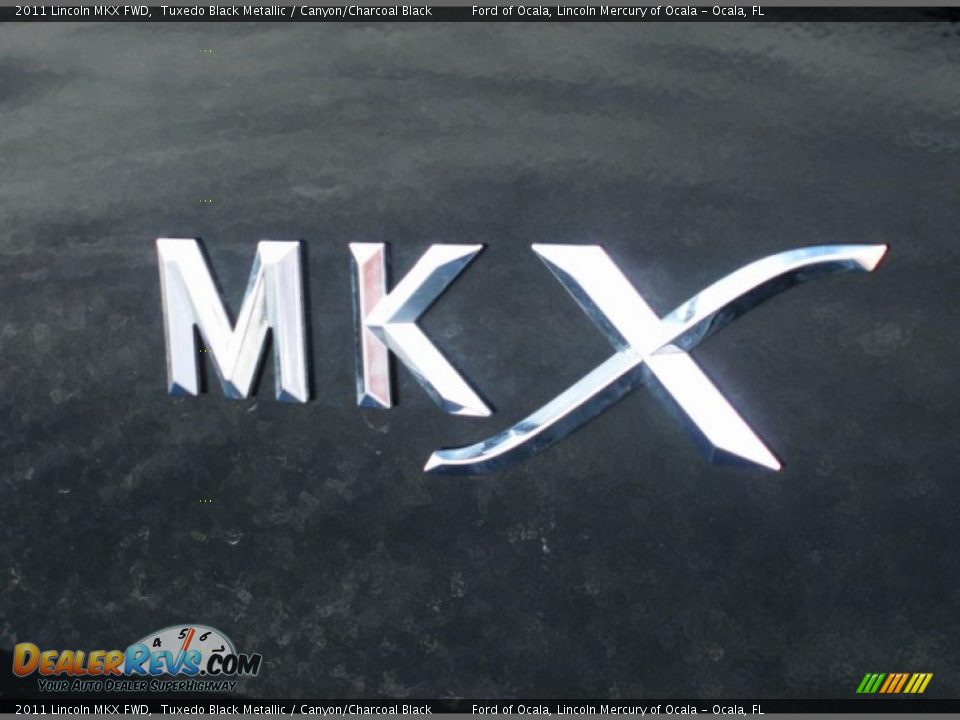 2011 Lincoln MKX FWD Tuxedo Black Metallic / Canyon/Charcoal Black Photo #4