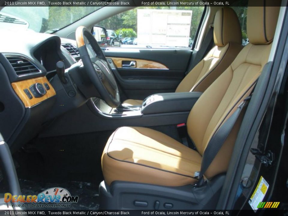 Canyon/Charcoal Black Interior - 2011 Lincoln MKX FWD Photo #5