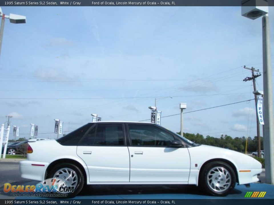 1995 Saturn S Series SL2 Sedan White / Gray Photo #6