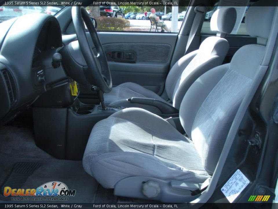 1995 Saturn S Series SL2 Sedan White / Gray Photo #11