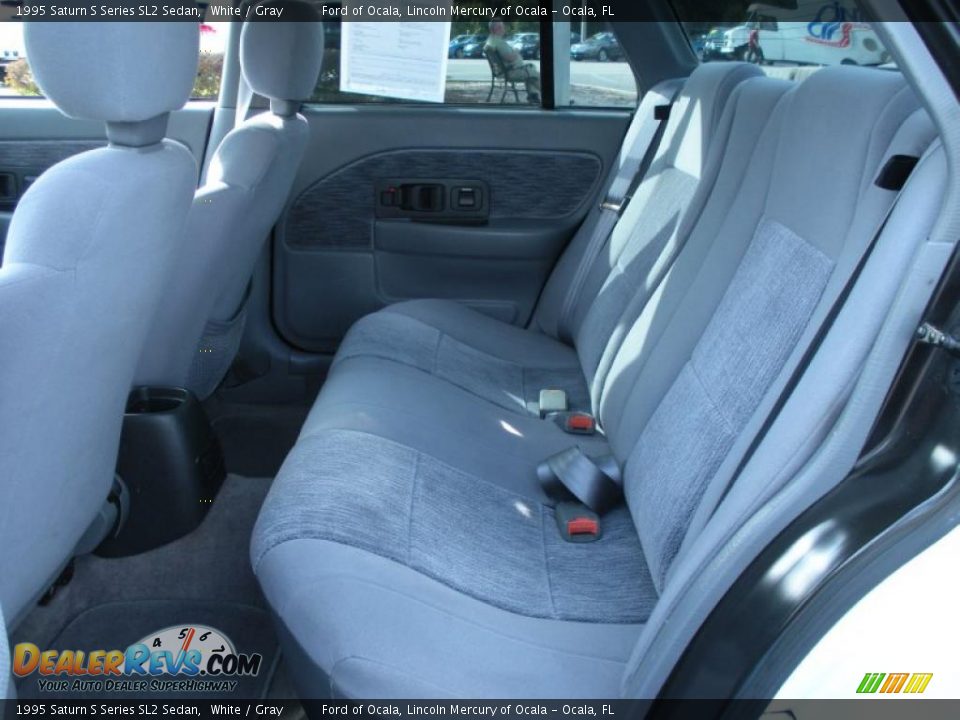 1995 Saturn S Series SL2 Sedan White / Gray Photo #13