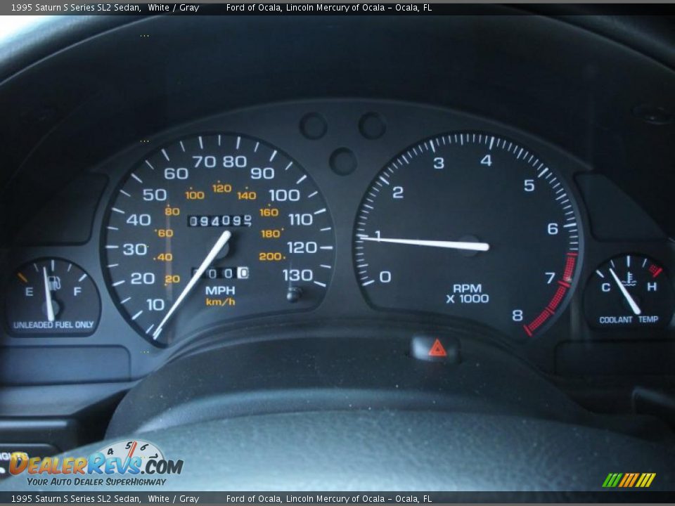 1995 Saturn S Series SL2 Sedan White / Gray Photo #20