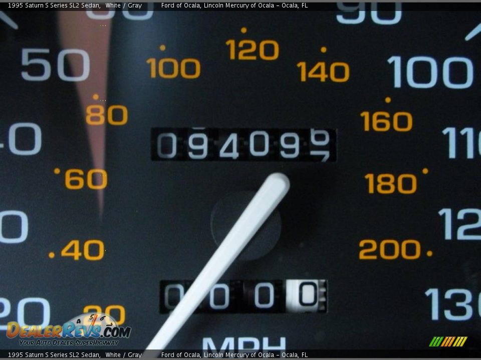 1995 Saturn S Series SL2 Sedan White / Gray Photo #21