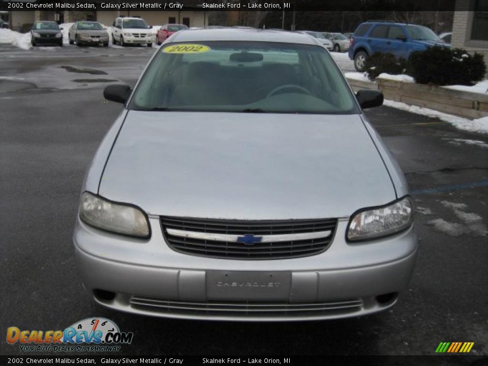 2002 Chevrolet Malibu Sedan Galaxy Silver Metallic / Gray Photo #11