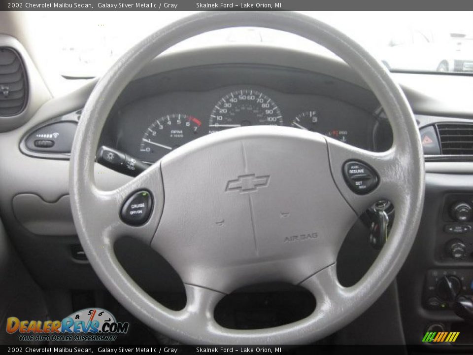 2002 Chevrolet Malibu Sedan Galaxy Silver Metallic / Gray Photo #24