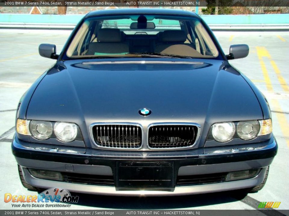 2001 BMW 7 Series 740iL Sedan Stratus Metallic / Sand Beige Photo #2