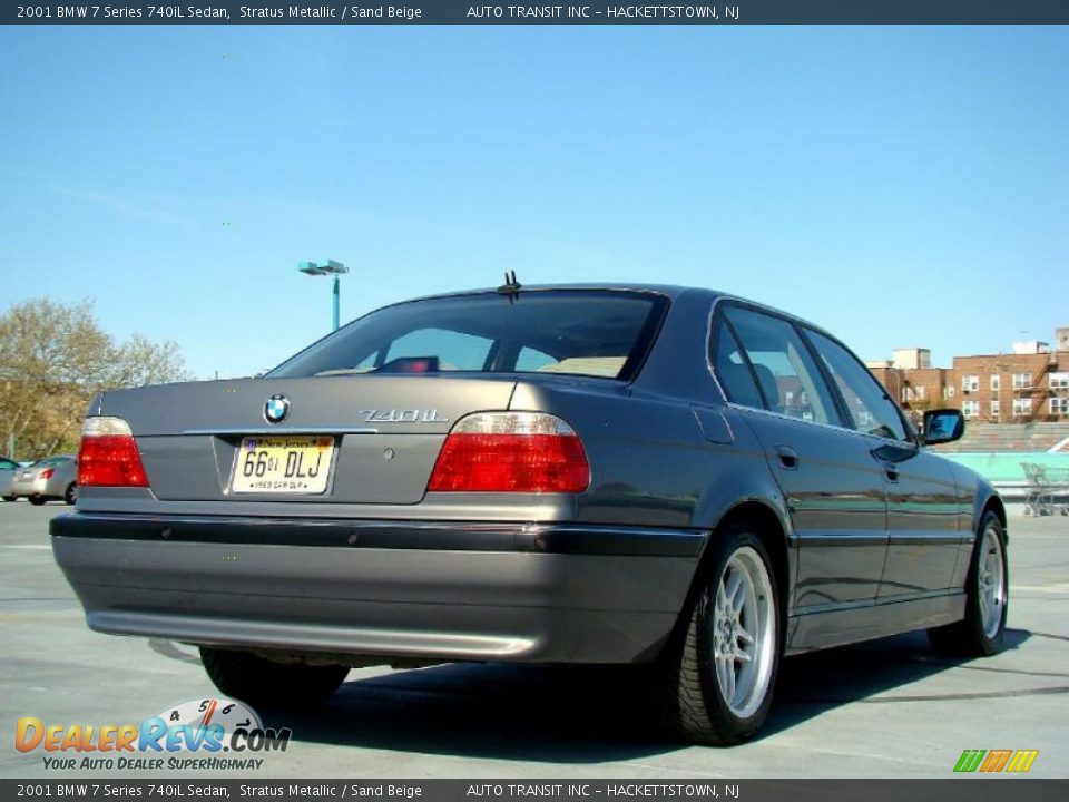 2001 BMW 7 Series 740iL Sedan Stratus Metallic / Sand Beige Photo #28