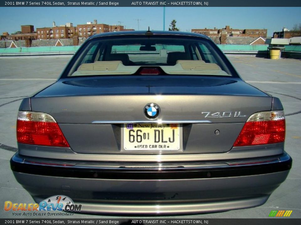 2001 BMW 7 Series 740iL Sedan Stratus Metallic / Sand Beige Photo #29