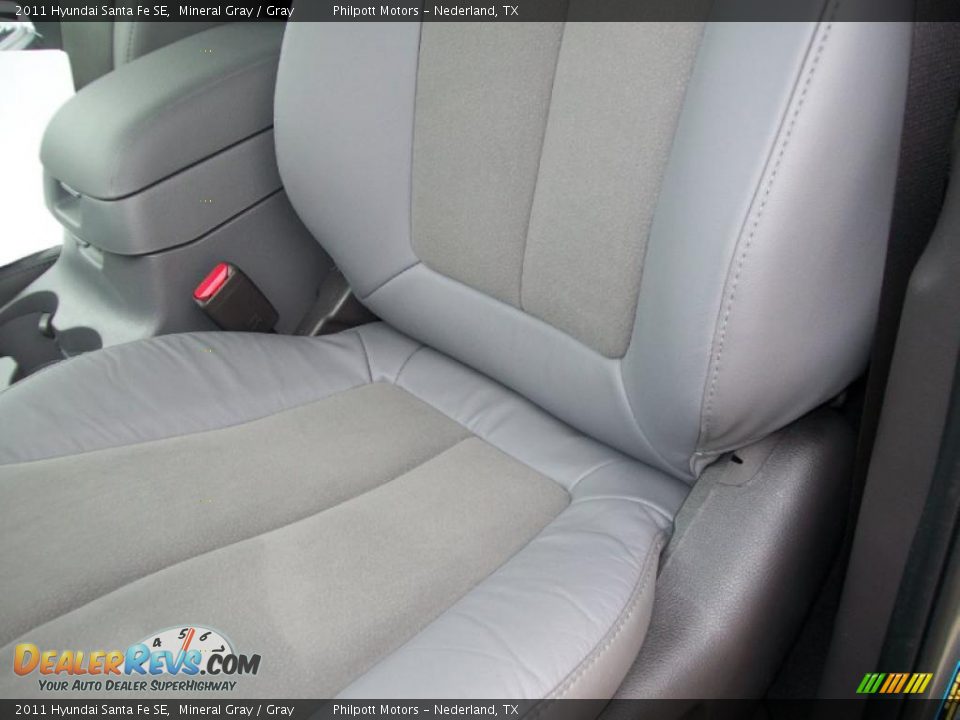 2011 Hyundai Santa Fe SE Mineral Gray / Gray Photo #24