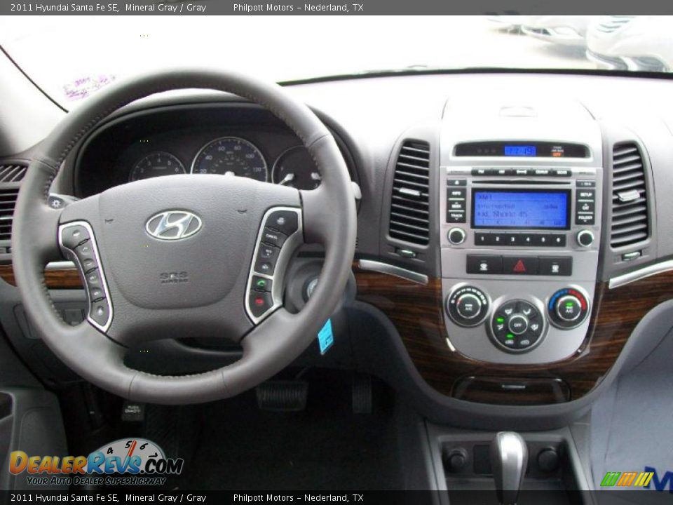Dashboard of 2011 Hyundai Santa Fe SE Photo #26