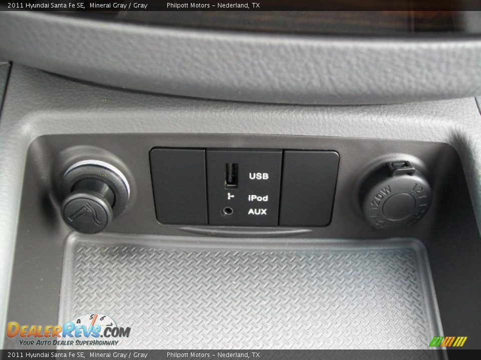 2011 Hyundai Santa Fe SE Mineral Gray / Gray Photo #30