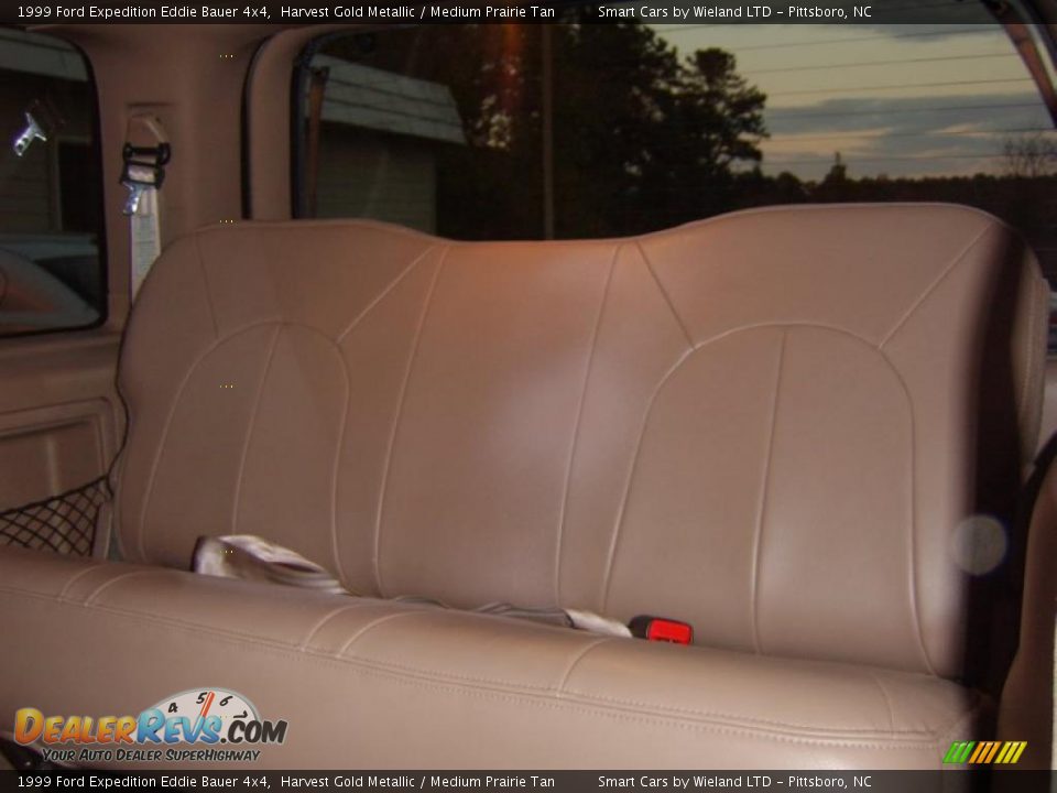 1999 Ford Expedition Eddie Bauer 4x4 Harvest Gold Metallic / Medium Prairie Tan Photo #9