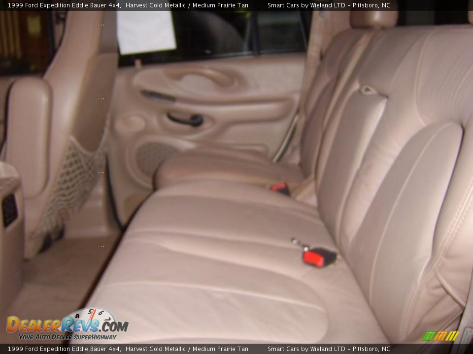 1999 Ford Expedition Eddie Bauer 4x4 Harvest Gold Metallic / Medium Prairie Tan Photo #10