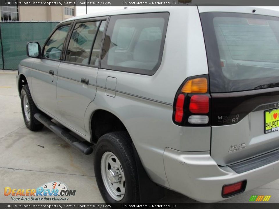 2000 Mitsubishi Montero Sport ES Seattle Silver Metallic / Gray Photo #5