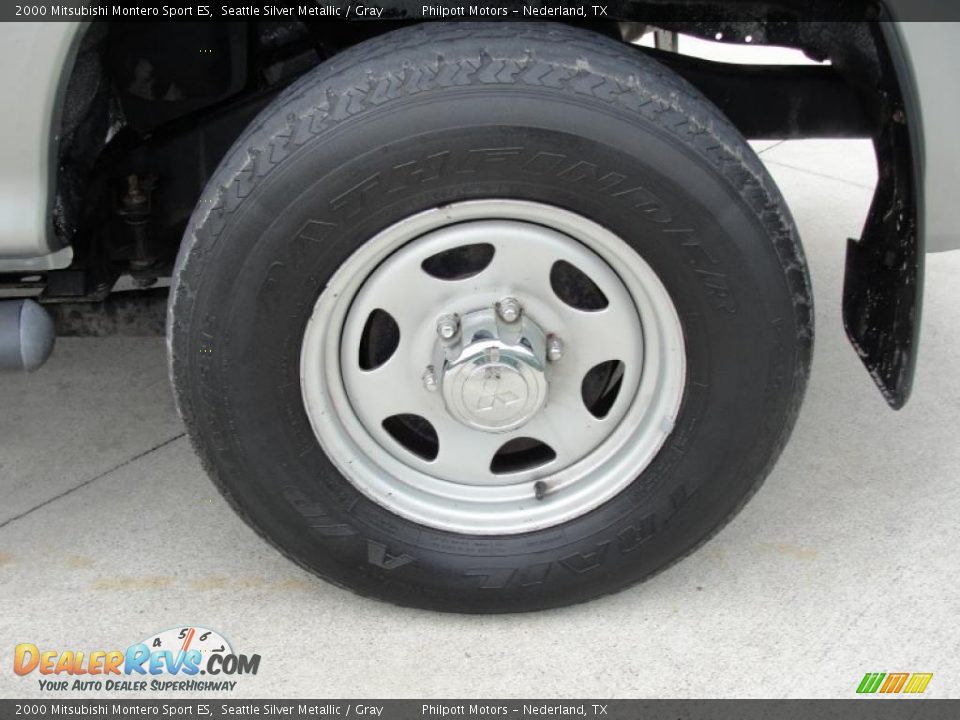 2000 Mitsubishi Montero Sport ES Wheel Photo #12