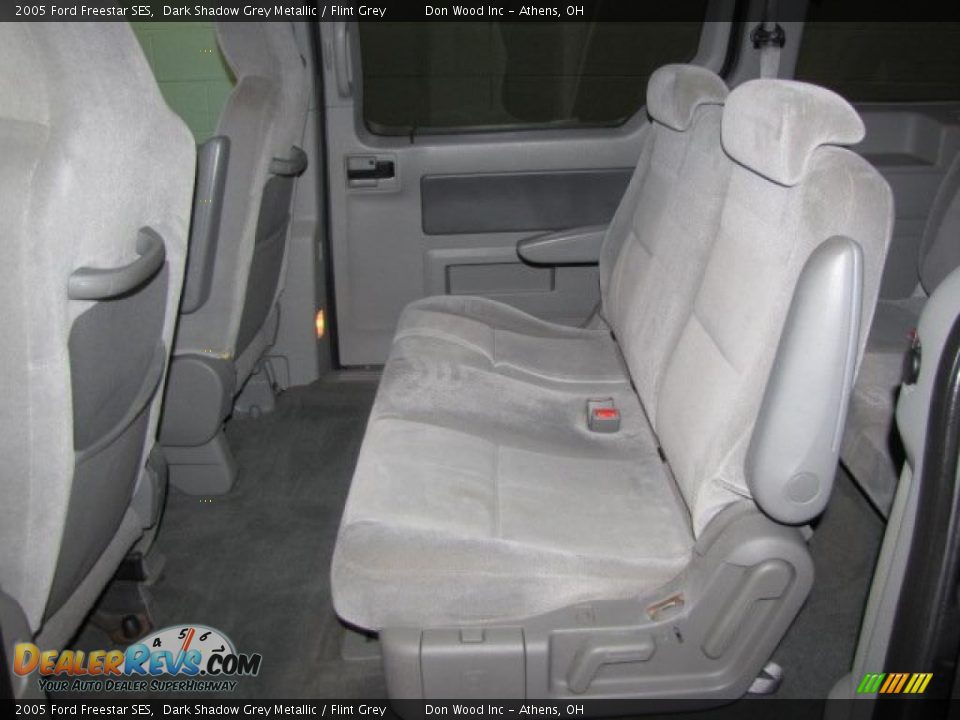 Flint Grey Interior - 2005 Ford Freestar SES Photo #13