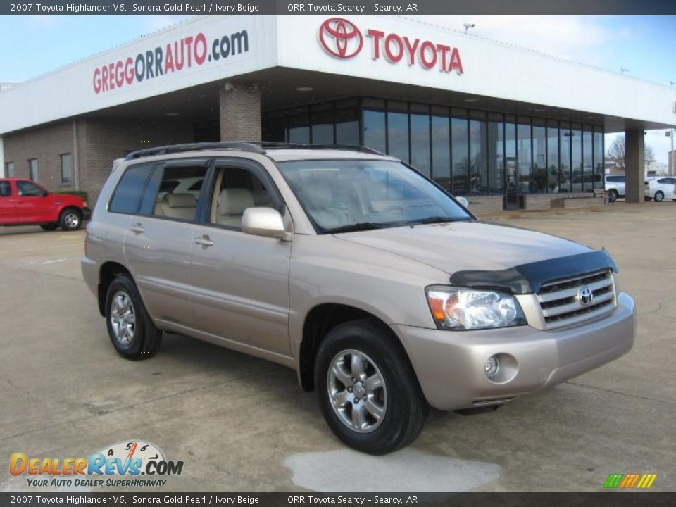 2007 Toyota Highlander V6 Sonora Gold Pearl / Ivory Beige Photo #1