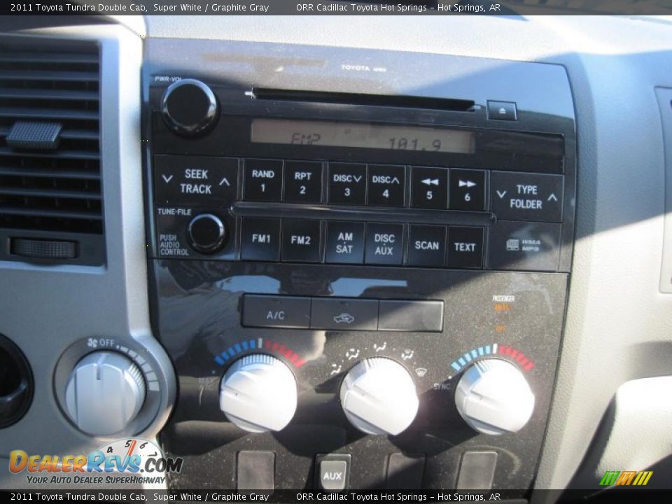 2011 Toyota Tundra Double Cab Super White / Graphite Gray Photo #17