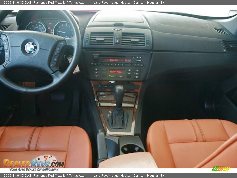 Dashboard of 2005 BMW X3 3.0i Photo #5