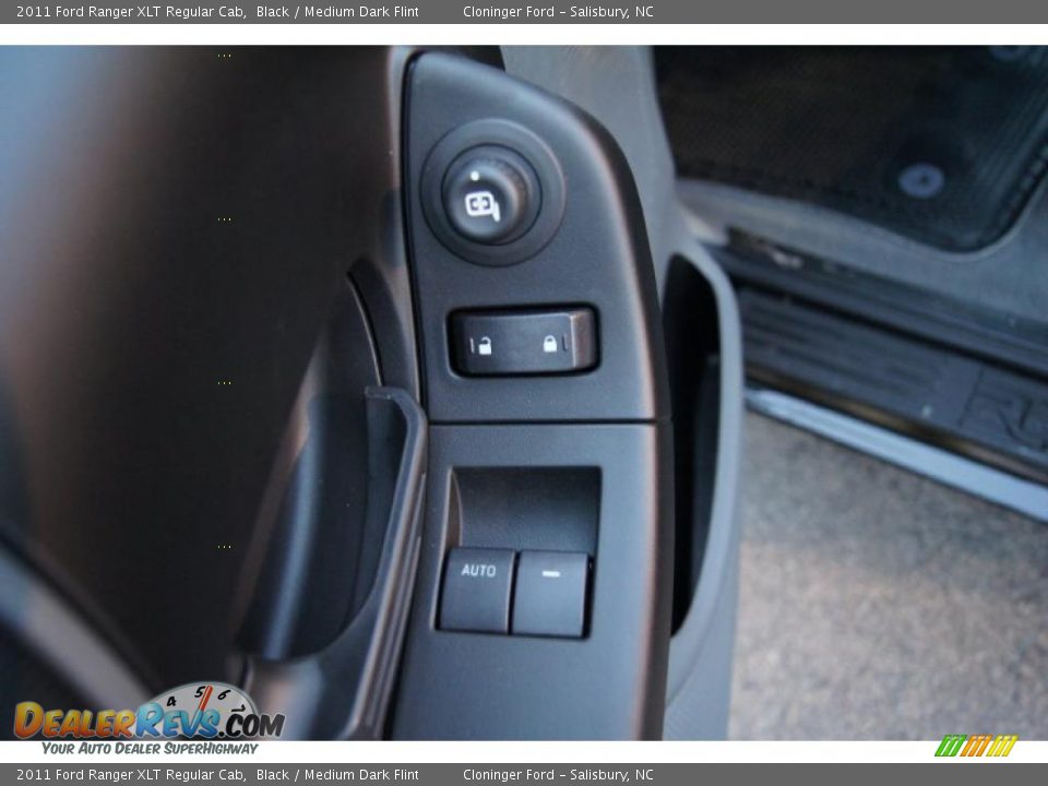2011 Ford Ranger XLT Regular Cab Black / Medium Dark Flint Photo #16