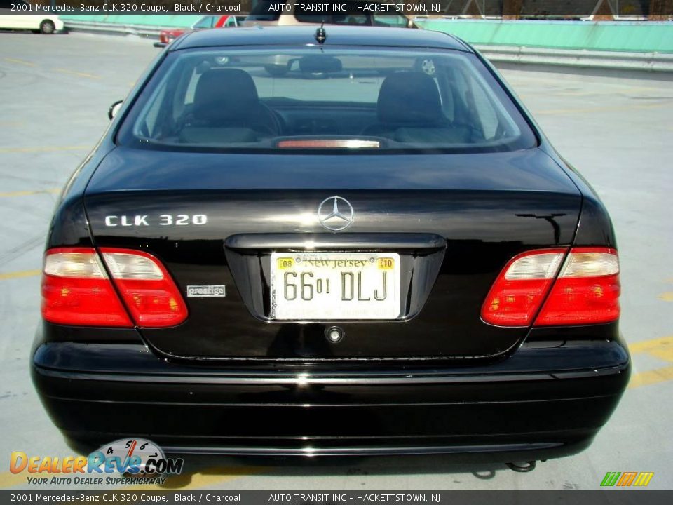 2001 Mercedes-Benz CLK 320 Coupe Black / Charcoal Photo #14