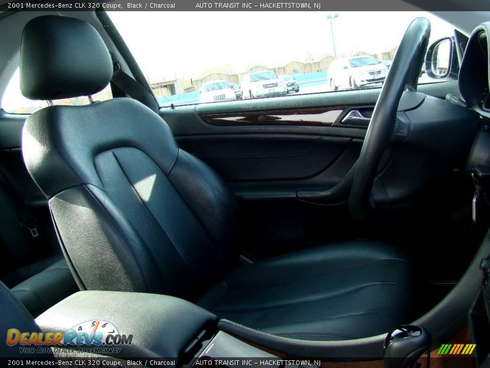 2001 Mercedes-Benz CLK 320 Coupe Black / Charcoal Photo #23