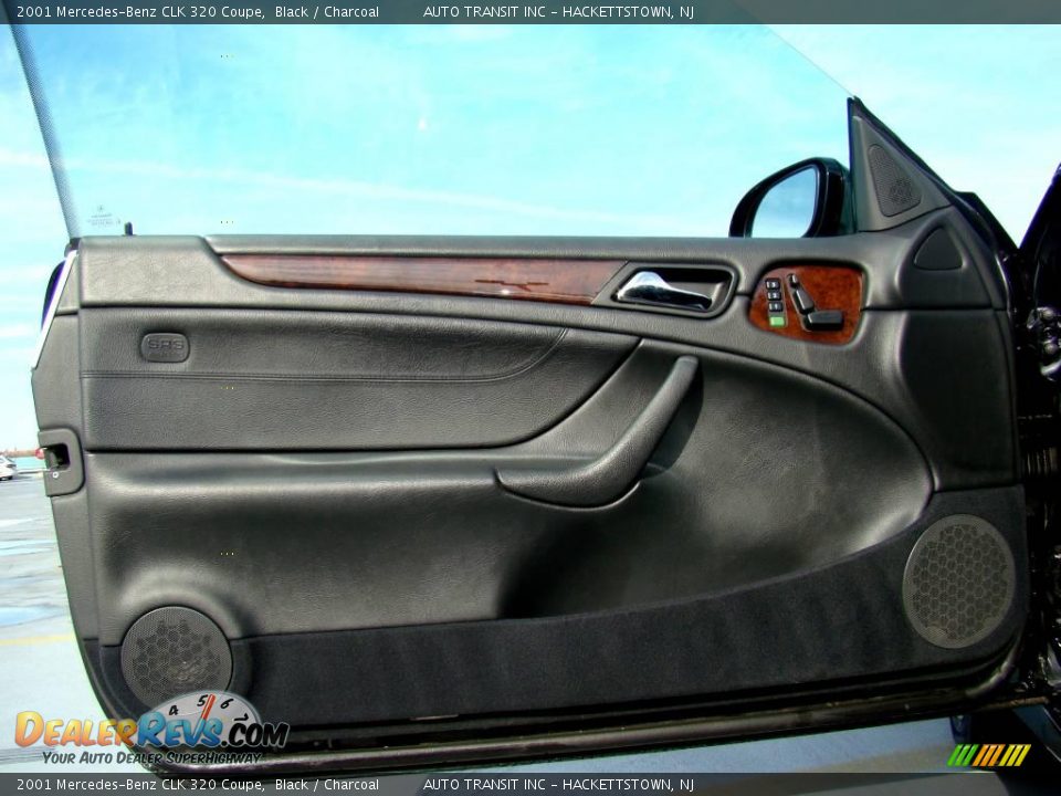 Door Panel of 2001 Mercedes-Benz CLK 320 Coupe Photo #27