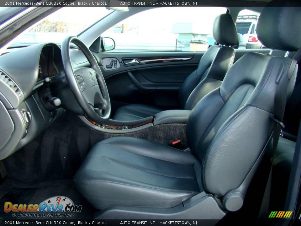 2001 Mercedes-Benz CLK 320 Coupe Black / Charcoal Photo #29