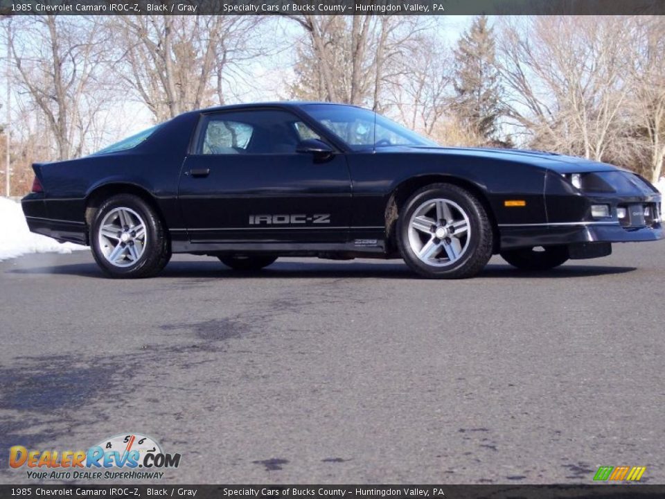 1985 Chevrolet Camaro IROC-Z Black / Gray Photo #4