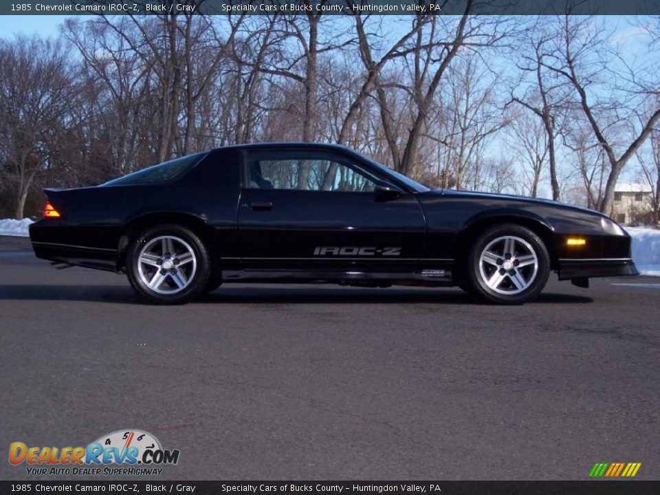 1985 Chevrolet Camaro IROC-Z Black / Gray Photo #6