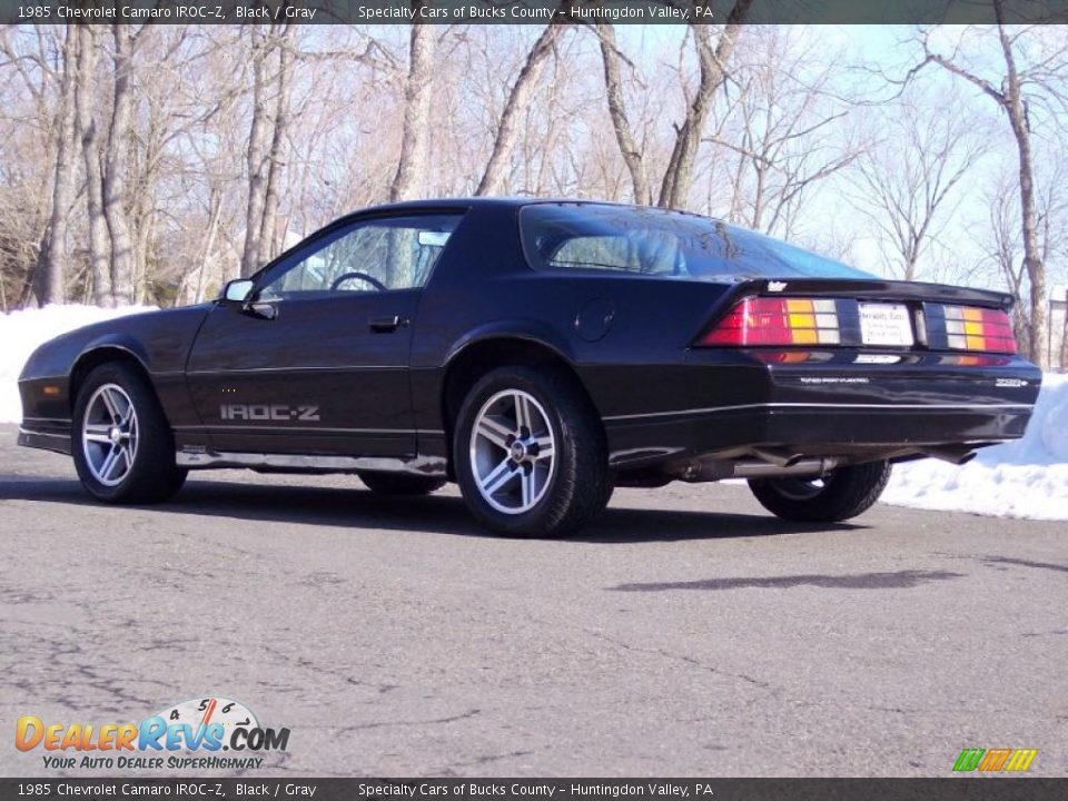 1985 Chevrolet Camaro IROC-Z Black / Gray Photo #12