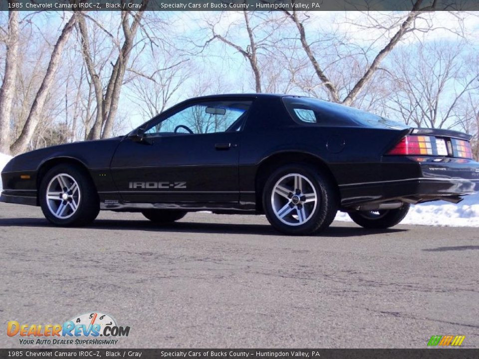 1985 Chevrolet Camaro IROC-Z Black / Gray Photo #13