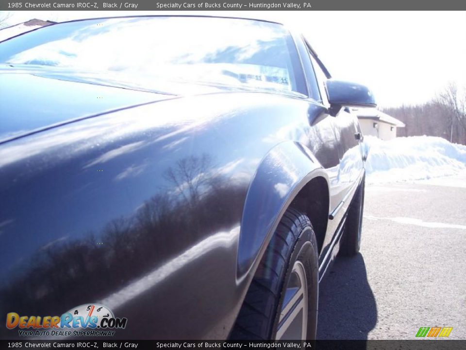 1985 Chevrolet Camaro IROC-Z Black / Gray Photo #20