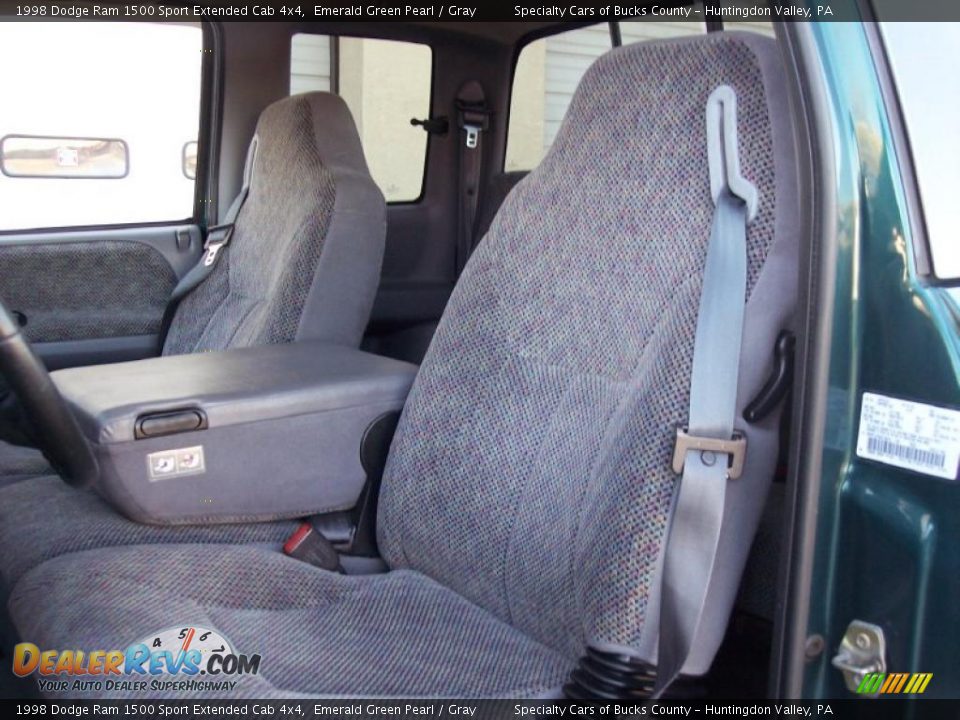 Gray Interior - 1998 Dodge Ram 1500 Sport Extended Cab 4x4 Photo #29