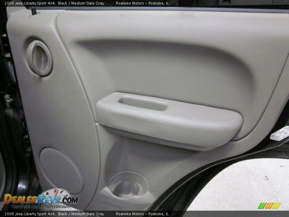 2006 Jeep Liberty Sport 4x4 Black / Medium Slate Gray Photo #22