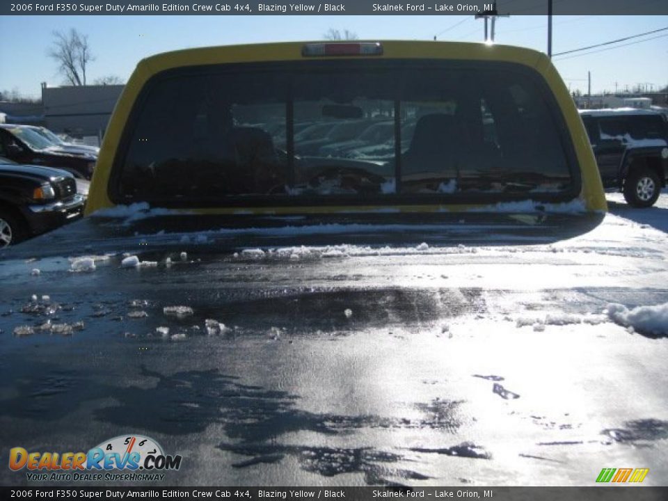 2006 Ford F350 Super Duty Amarillo Edition Crew Cab 4x4 Blazing Yellow / Black Photo #23