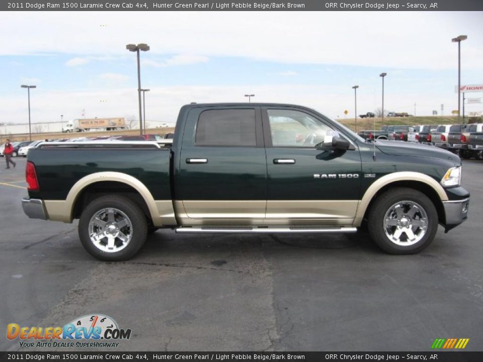 2011 Dodge Ram 1500 Laramie Crew Cab 4x4 Hunter Green Pearl / Light Pebble Beige/Bark Brown Photo #4