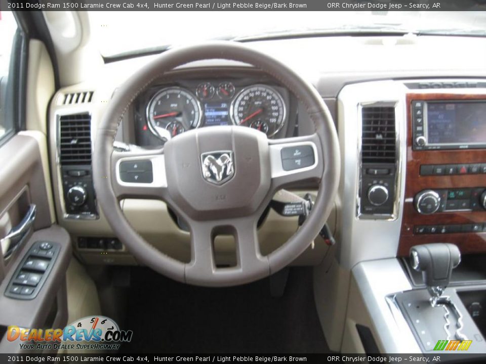 2011 Dodge Ram 1500 Laramie Crew Cab 4x4 Hunter Green Pearl / Light Pebble Beige/Bark Brown Photo #9