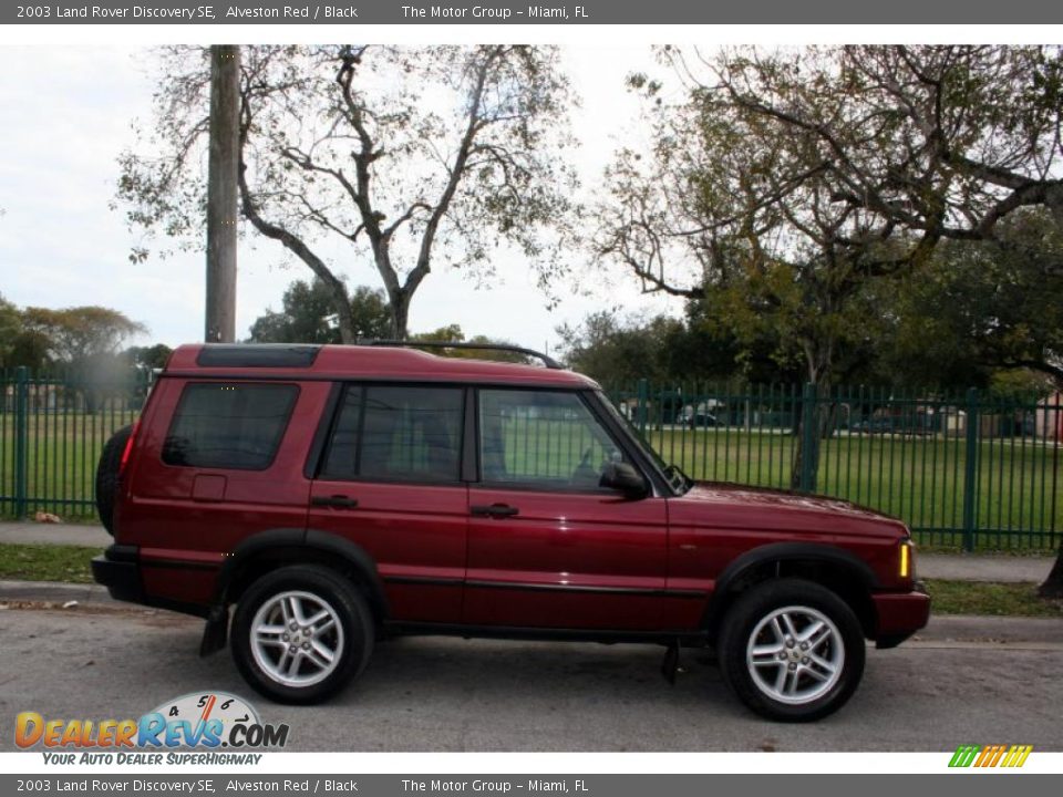 2003 Land Rover Discovery SE Alveston Red / Black Photo #12