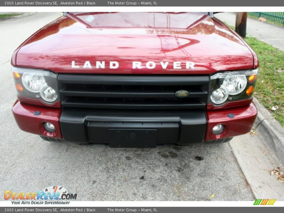 2003 Land Rover Discovery SE Alveston Red / Black Photo #17