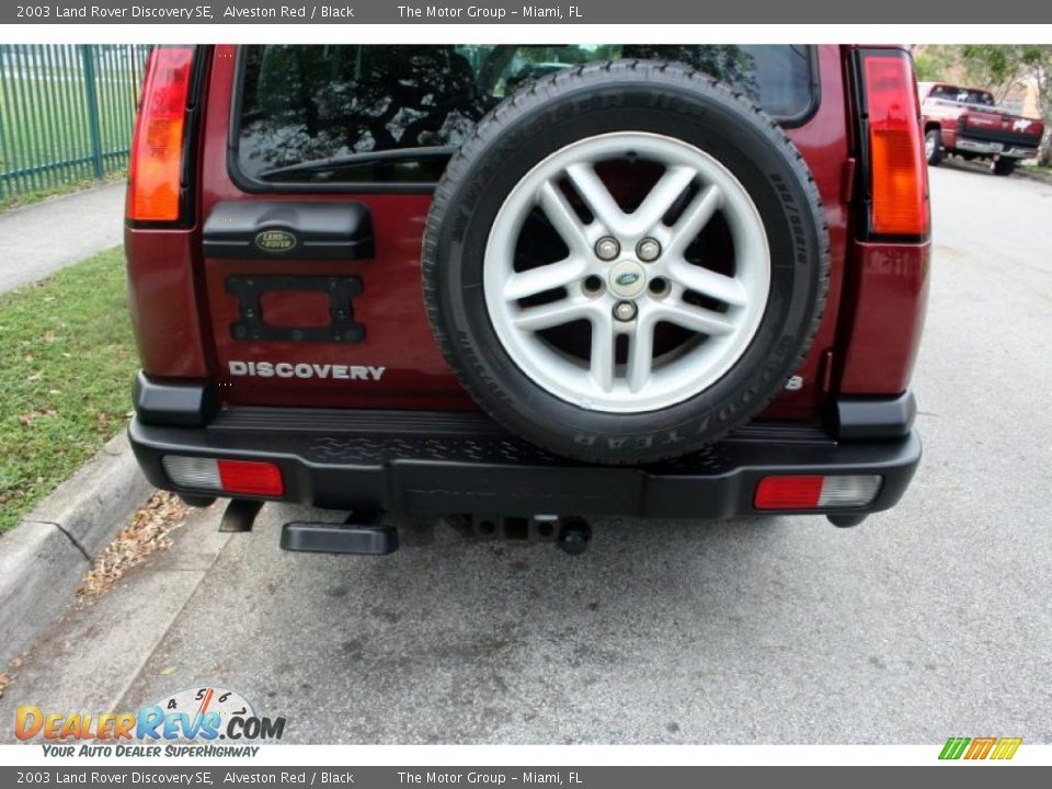 2003 Land Rover Discovery SE Alveston Red / Black Photo #18