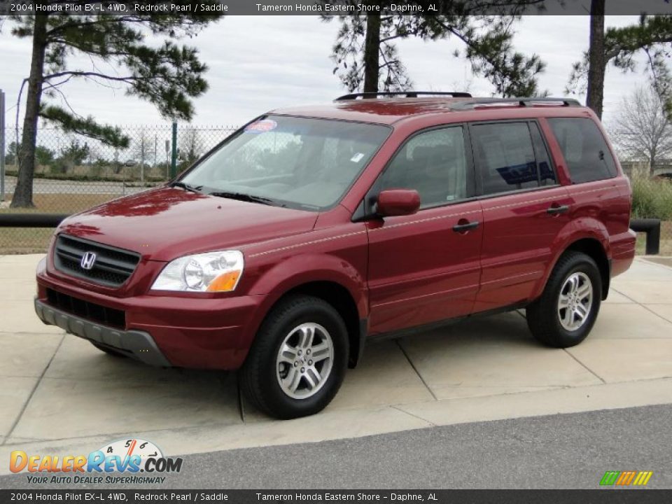 Front 3/4 View of 2004 Honda Pilot EX-L 4WD Photo #11