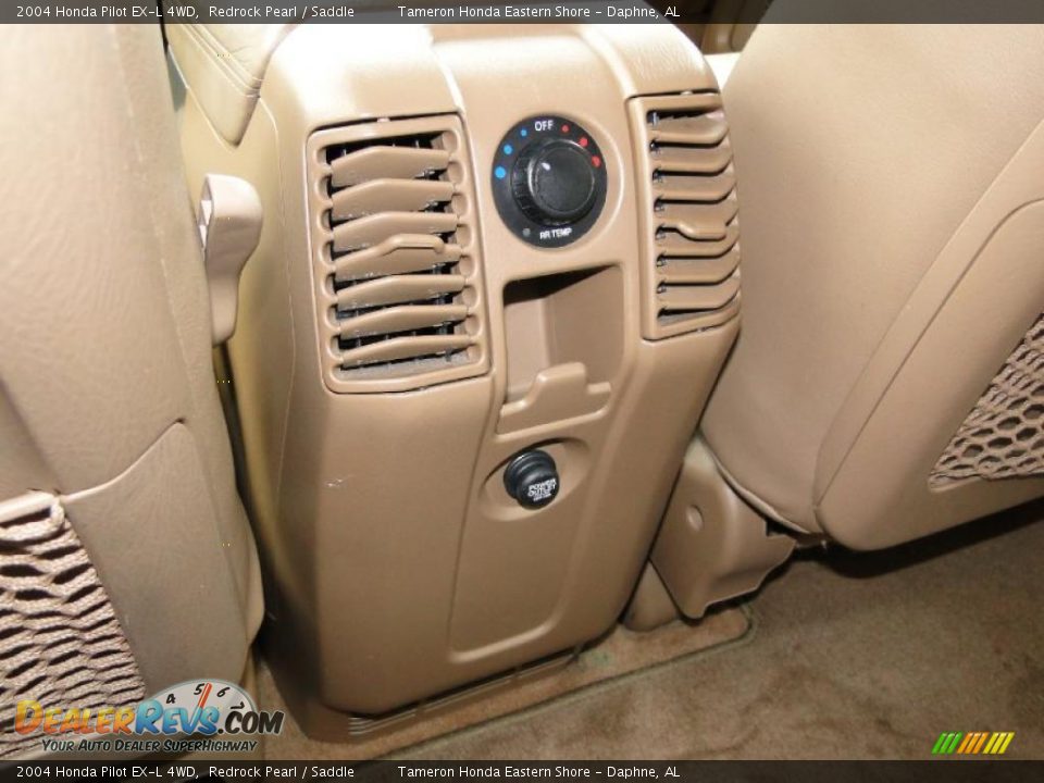 Controls of 2004 Honda Pilot EX-L 4WD Photo #32