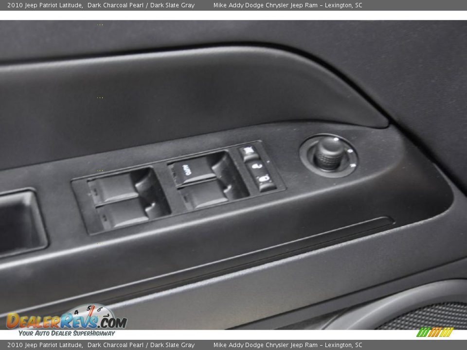 2010 Jeep Patriot Latitude Dark Charcoal Pearl / Dark Slate Gray Photo #8